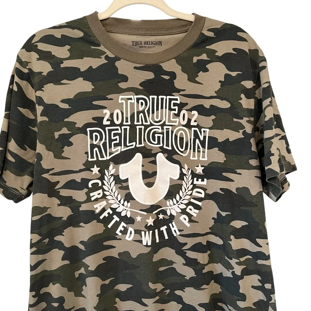 True Religion Mens Graphic Tee Camo Print White Logo Crew Neck, Sz XL